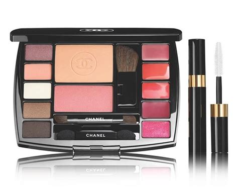 paleta chanel|chanel face palette.